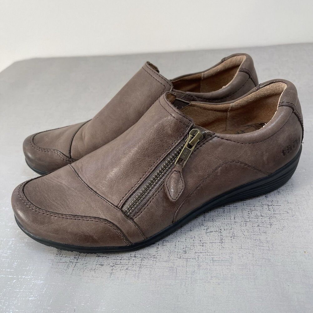 Taos Character Shoes Womens Comfort Brown Leather Loafers 7 M Side‎ Zipper